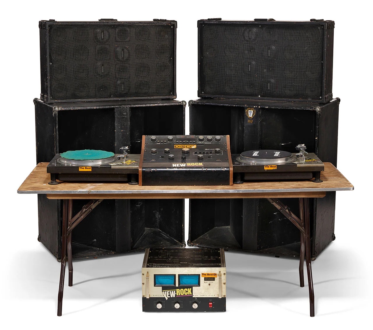 Herc with turntables